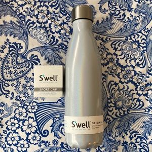 NWT S’well bottle & Sports Cap